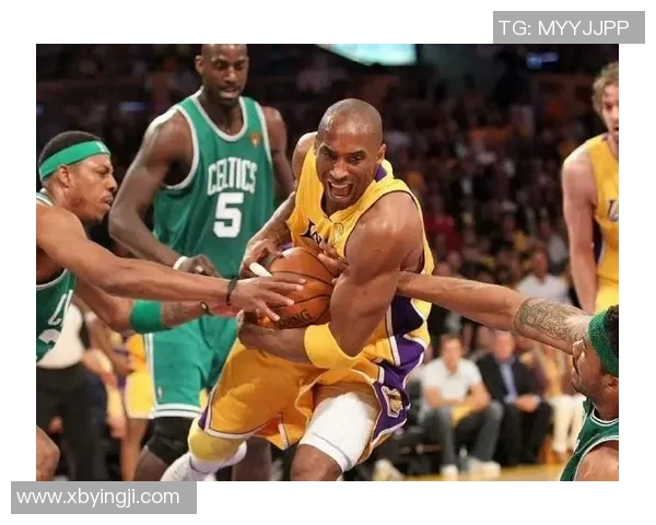 科比与足球明星的传奇相遇揭示运动员之间的共同梦想与奋斗精神